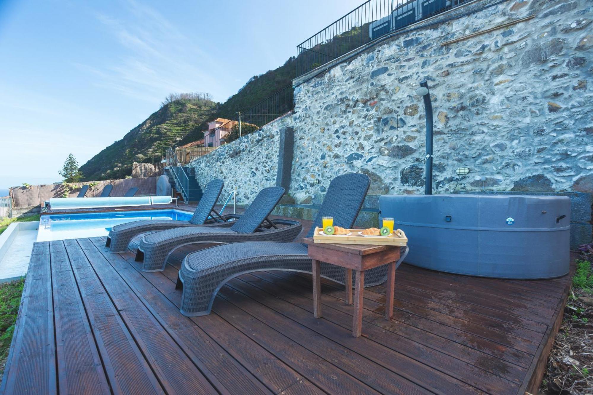 Casa Das Escaleiras By Atlantic Holiday Porto Moniz Exteriör bild